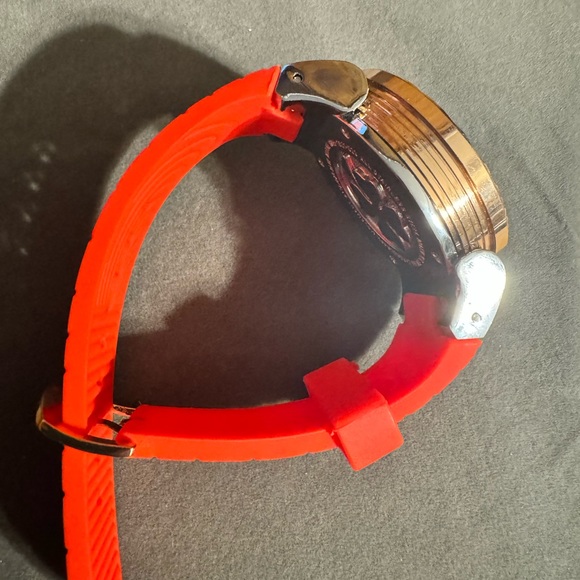 Mulco Lush Chunky Statement Watch - Picture 3 of 5